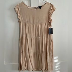 Forever 21 NWT tiered A-line dress, small